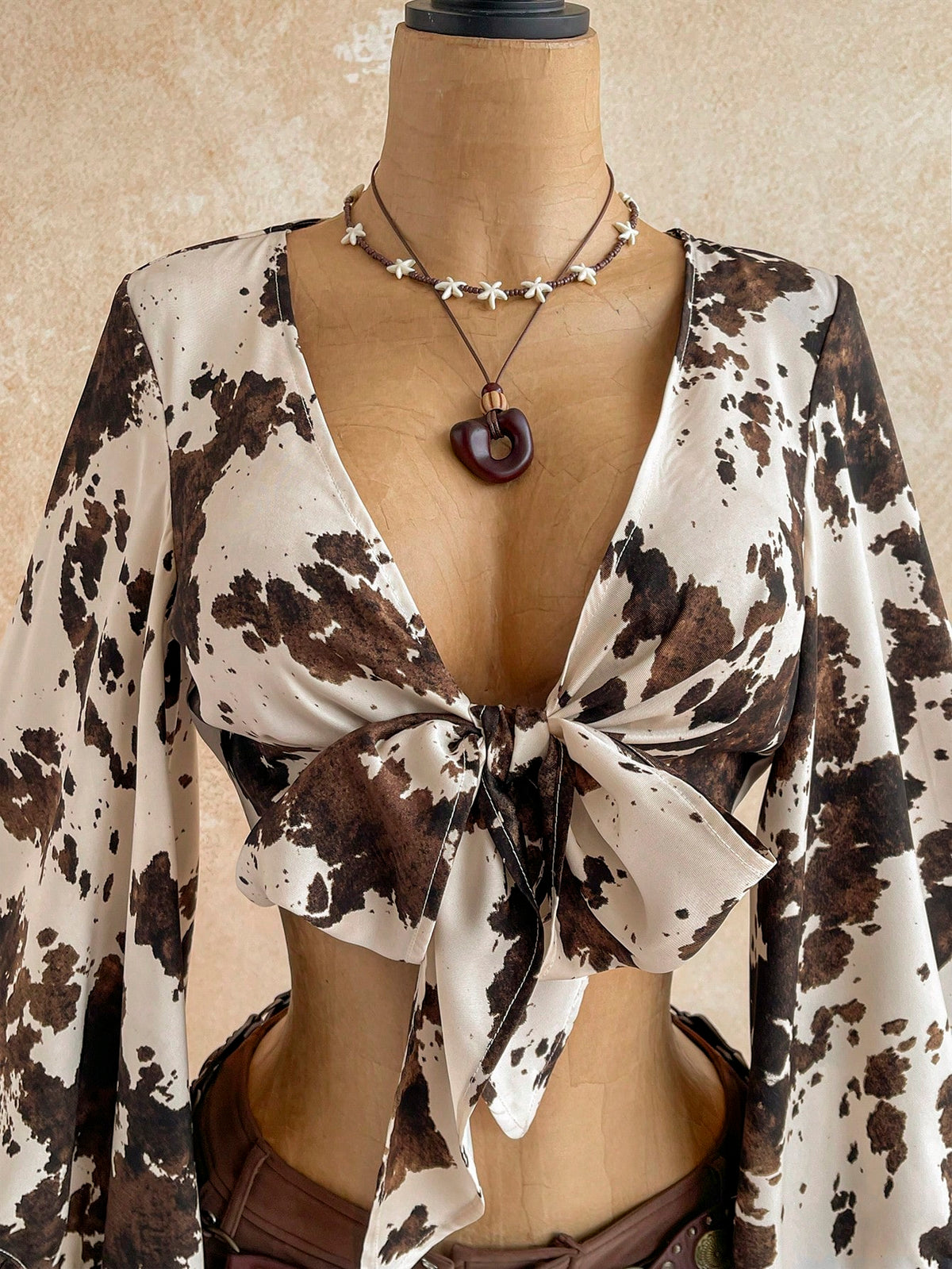 Soleia Women's Tie-Knot Bell Sleeve V-Neck Leopard Print Short Shirt
