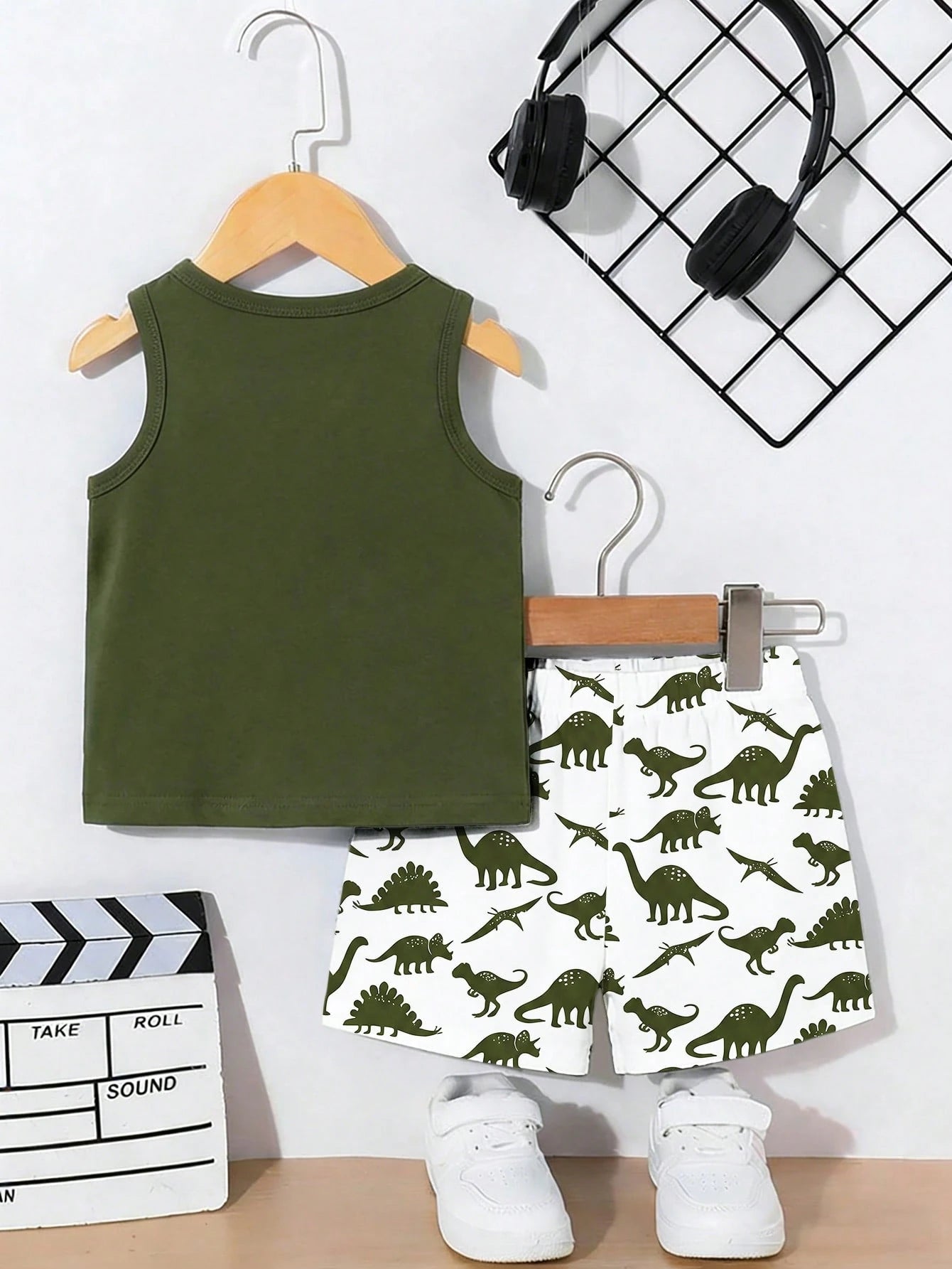 Souflis Souflis 2-Piece Baby Boy Suit,Cute Cartoon Dinosaur Prints Sleeveless Vest & Shorts Set,Dark Green Summer Casual Beach Outfit For School,Parties & Gifts