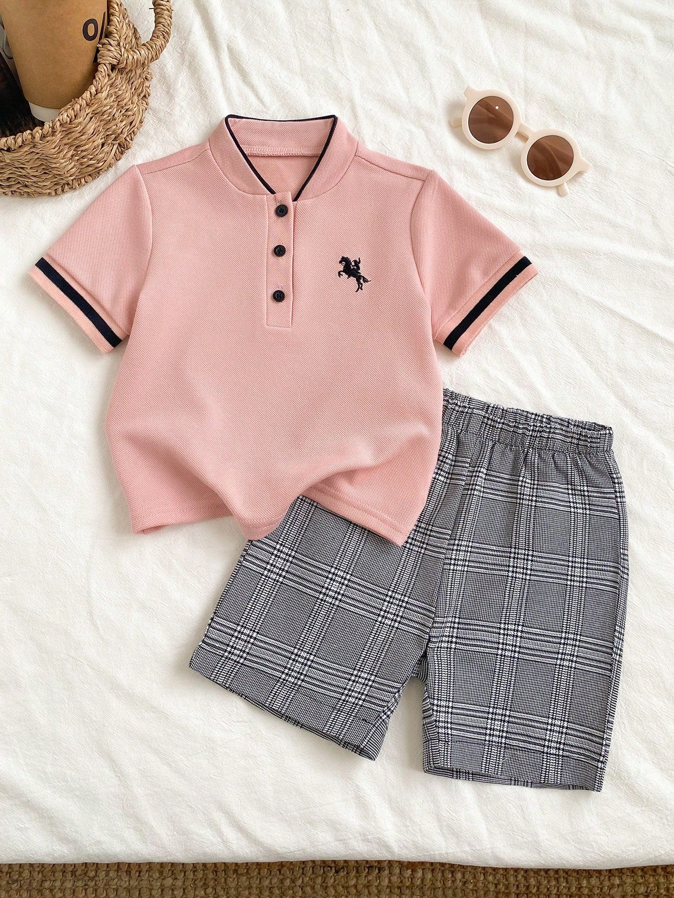 Souflis Souflis Baby Boy Elegant Minimalist Mandarin Collar Short Sleeve T-Shirt&Contrast Color Pants Set Pink Check Summer Casual Family Matching Pique Fabric 2pcs