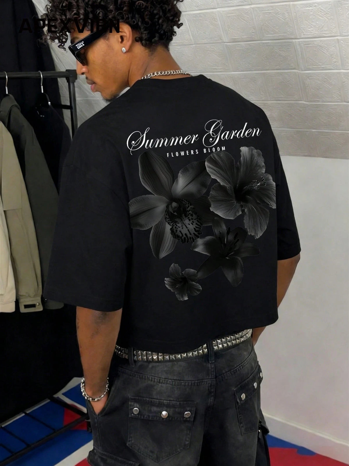 Summer Garden Oversized Short Sleeve Cropped Tee, Black Floral Print, Streetwear Casual Couple Round Neck T-Shirt