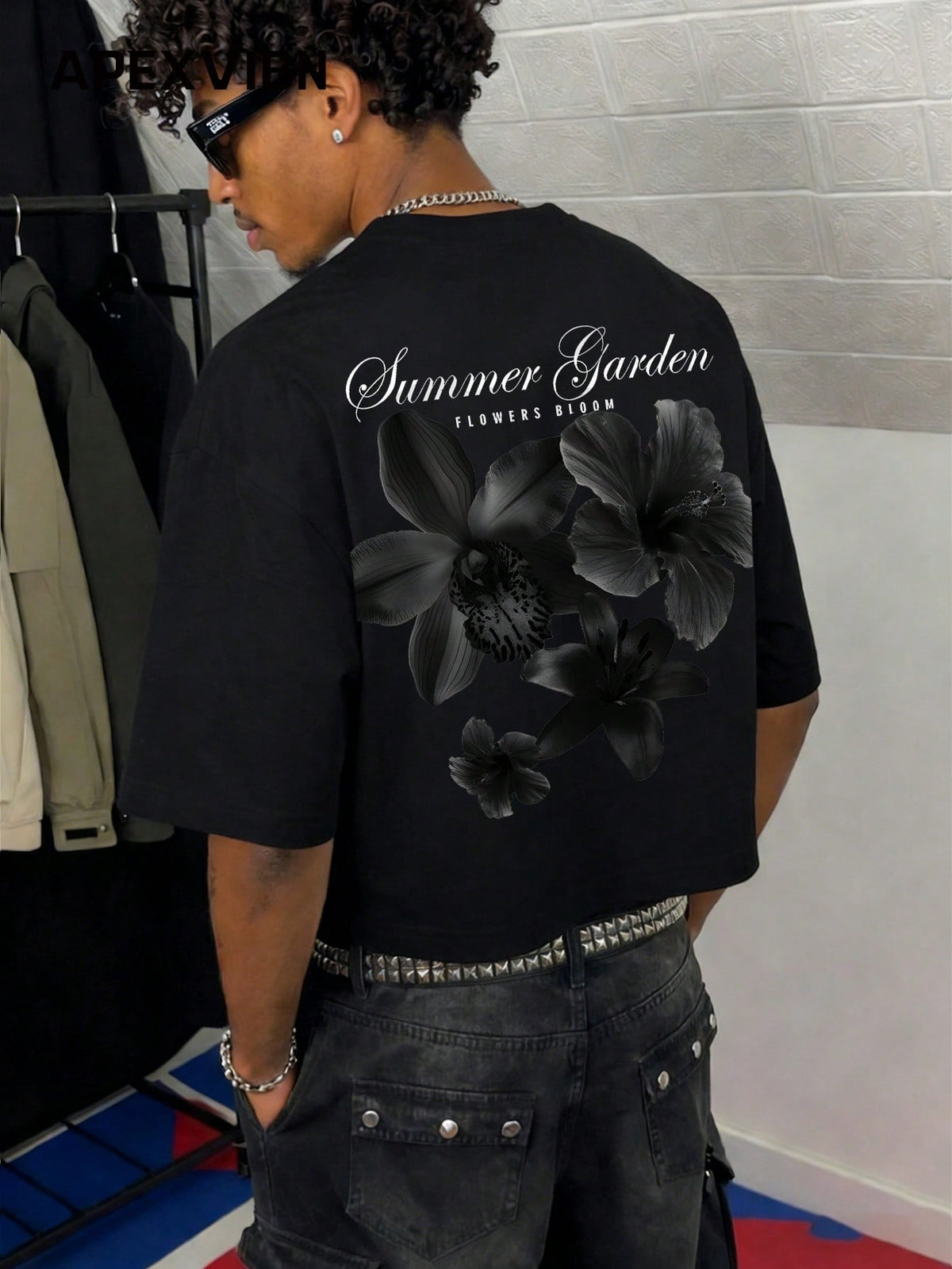 Summer Garden Oversized Short Sleeve Cropped Tee, Black Floral Print, Streetwear Casual Couple Round Neck T-Shirt