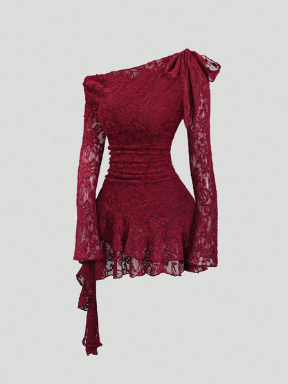 Sweetra Y2K Sexy Lace Asymmetric Shoulder Asymmetrical Hem Dress