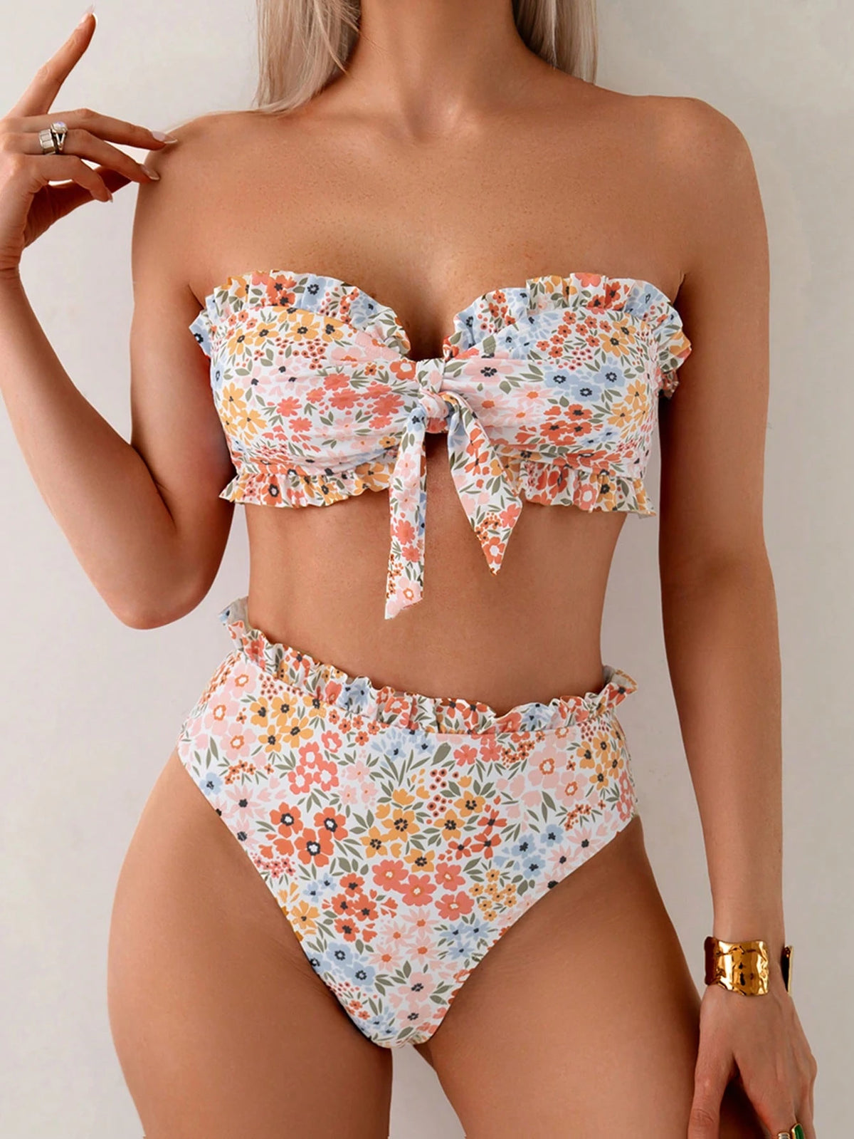 Swim Mod Spring Summer Beach Pool Party Ditsy Floral Knotted Front Frill Trim Bandeau Bikini 2 Pieces Set White And Blue Floral Tropical Cute