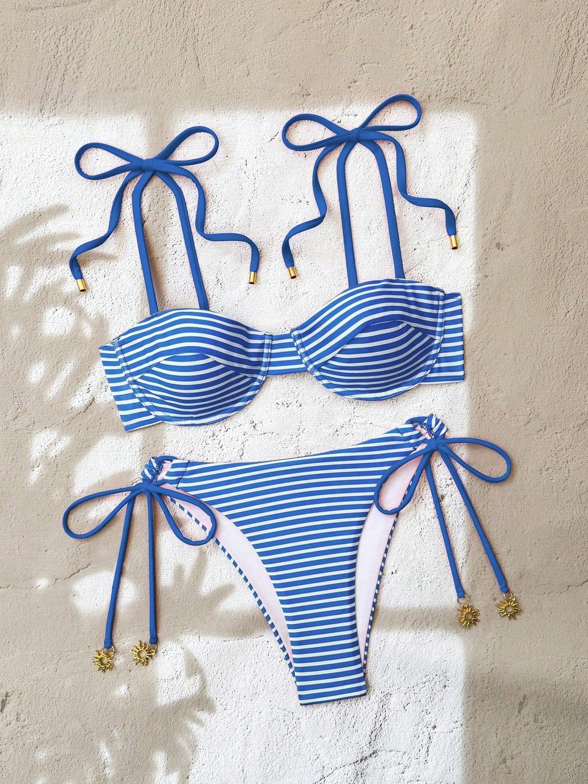 Swim Mod Summer Blue And White Striped Bikini Two Pieces Set,Conservative Strapless Padded Underwire Thong High-Cut Swimwear For Beach,Holiday,Resort,Party