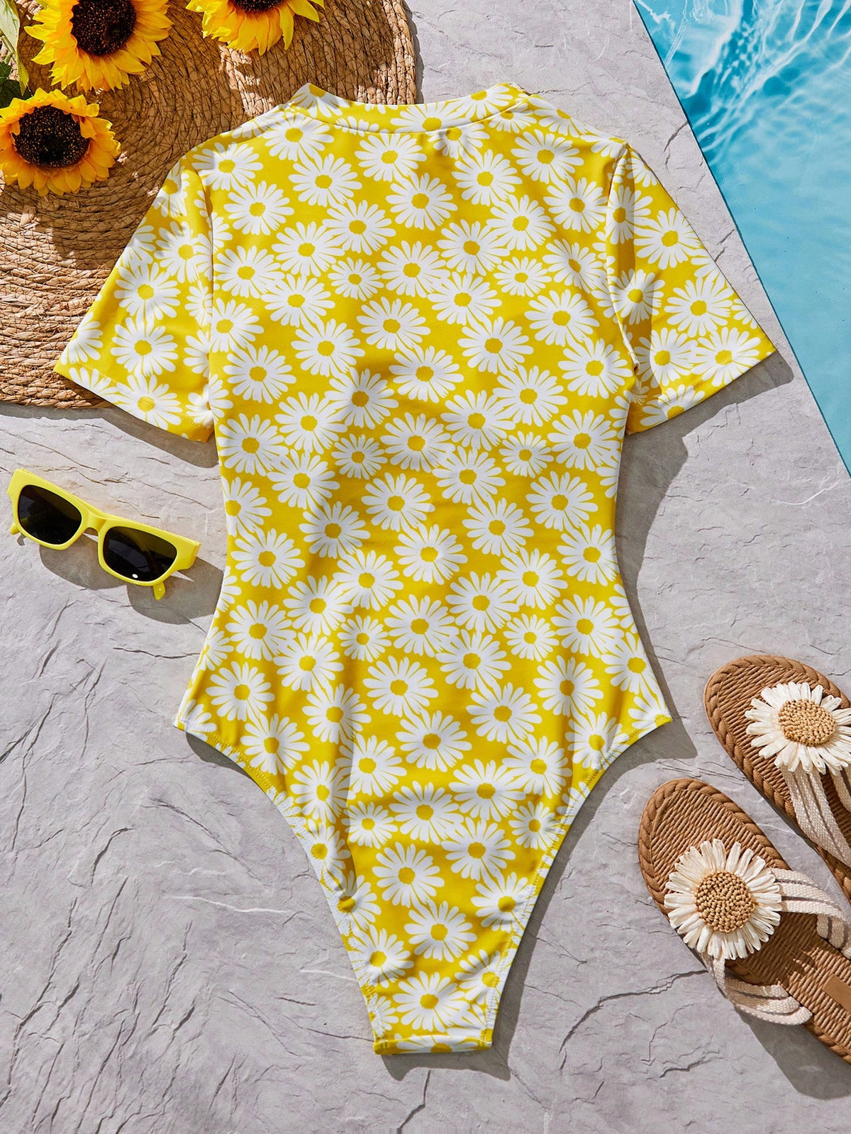 Swim SPRTY Women's Front Zipper One-Piece Swimsuit Yellow Daisy Floral Print Short Sleeve Beachwear,Summer Casual Holiday Pool Party Vacation Holiday Swimsuit