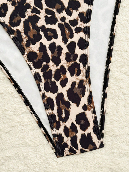 Swim Vcay Plus Size Women 3pcs Leopard Print Bikini Set, Fashionable Swimwear For Beach, Pool, Vacation, Beach Party Beige Summer Sexy