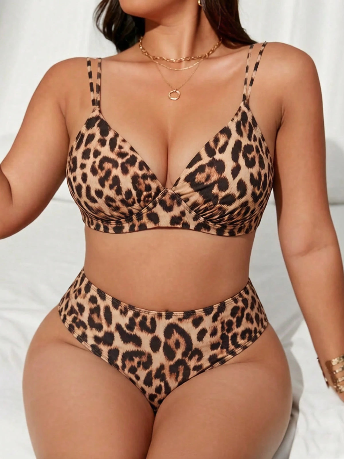 Swim Vcay Plus Size Women's Gathered Hard Cup Underwire High Waist Bikini Set,Adjustable Straps Elegant Swimwear Tie Dye,Summer,Beach,Vacation,Holiday