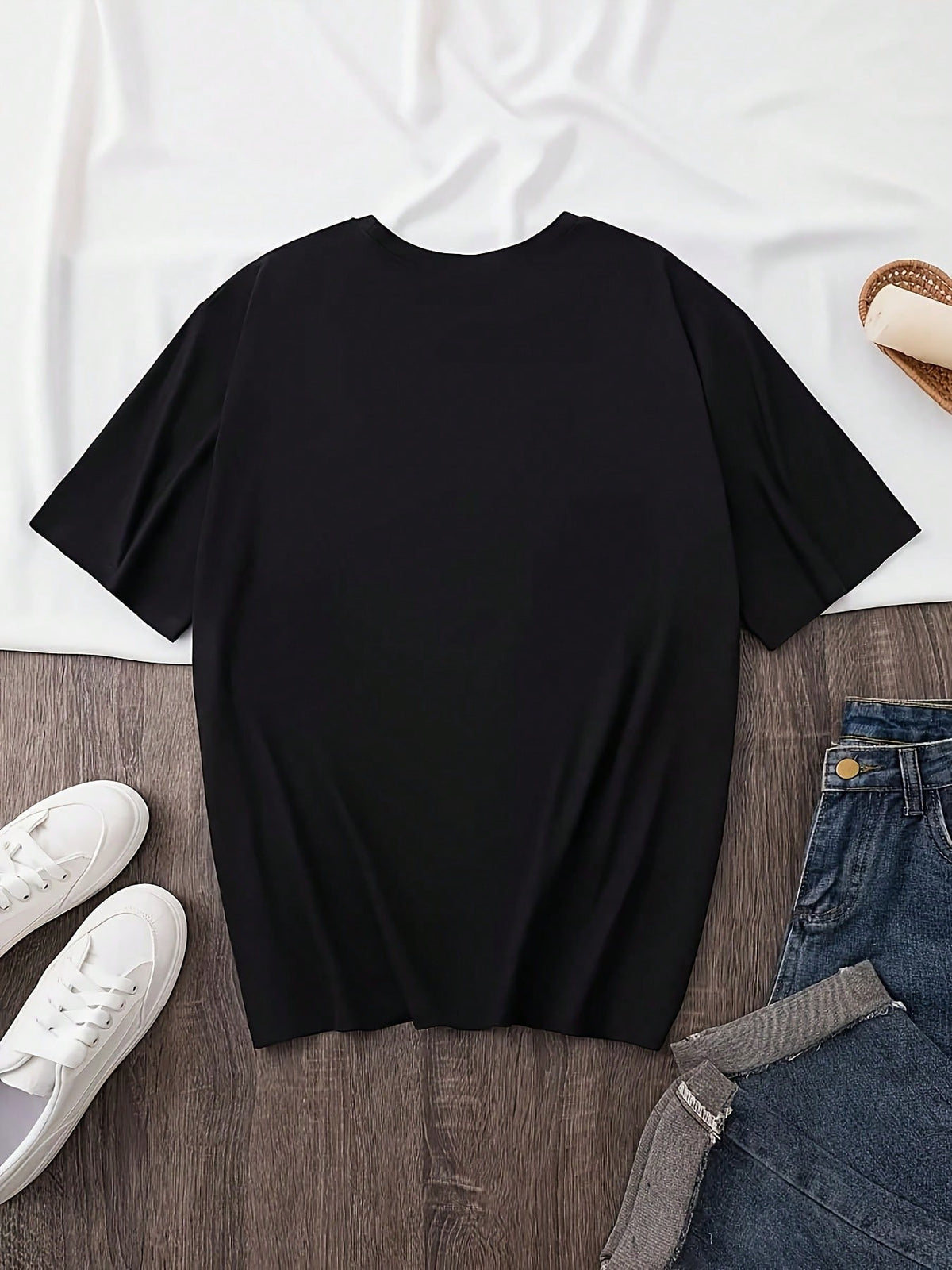 Teaching Future Leaders Ms. Frizzle Teacher Tee, The Magic School Bus Shirt, Teacher