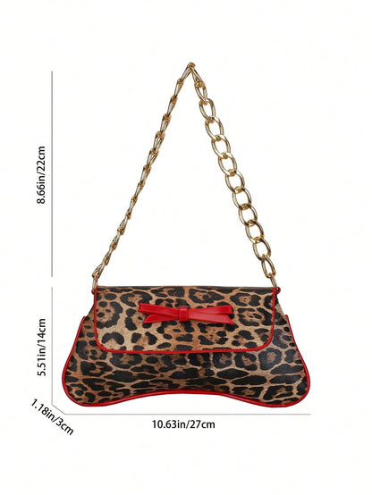 This New Shoulder Bag Features A Simple And Stylish Design, Decorated With A Leopard Print Pattern And A Striking Color Contrast. It Has A Foldable Design, Allowing It To Be Used As A Clutch, Shoulder