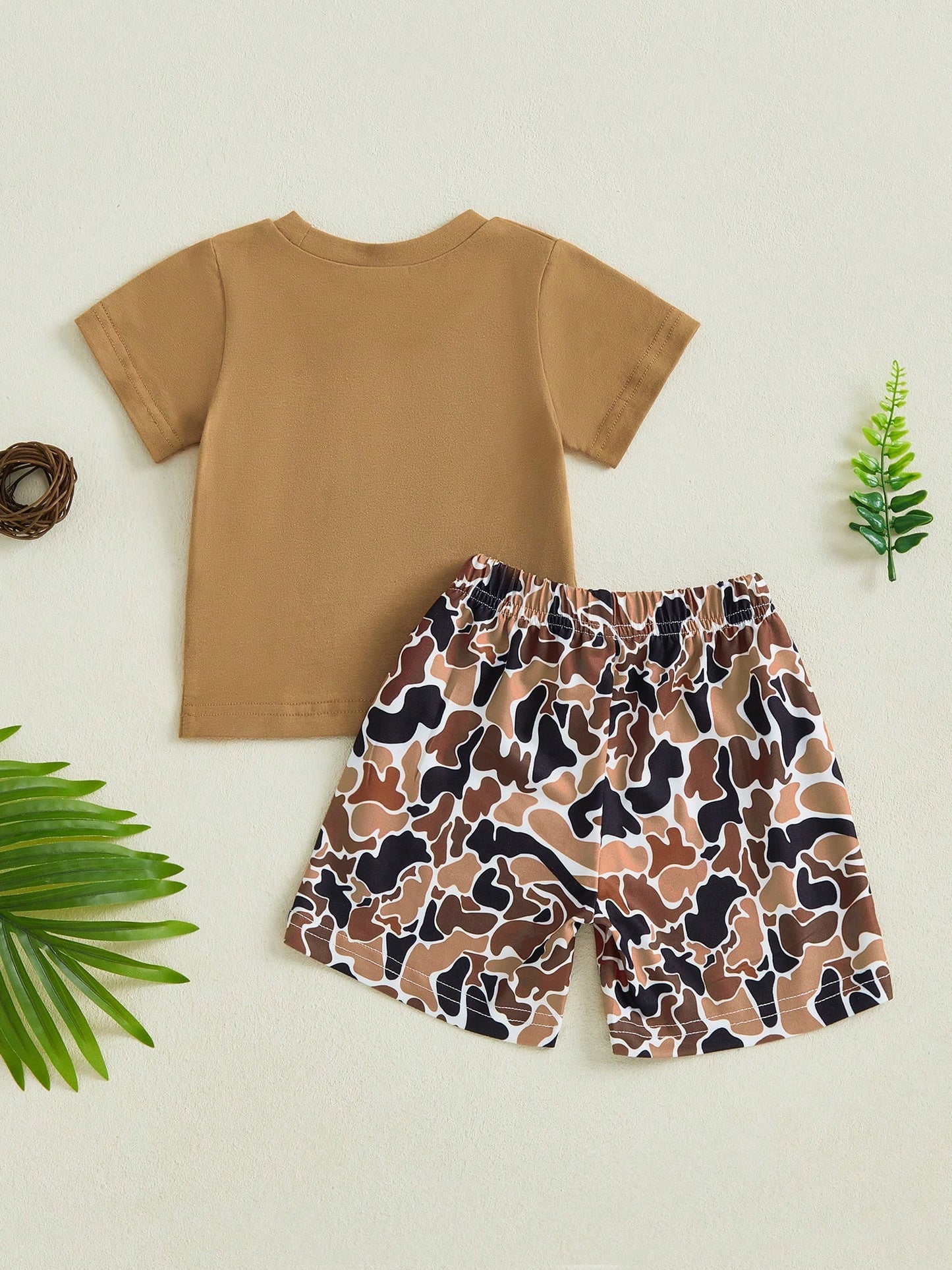 Toddler Baby Boys Summer Outfit, Short Sleeve Crew Neck T-Shirt Tops With Camouflage Shorts 2Pcs Clothes Set