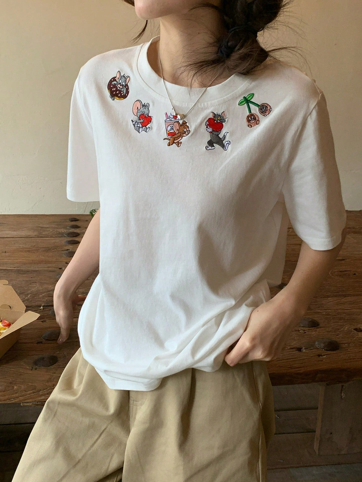 TOM AND JERRY X DAZY Women's Casual Cartoon Print Round Neck Short Sleeve T-Shirt, Summer Graphic Tee Cute Top