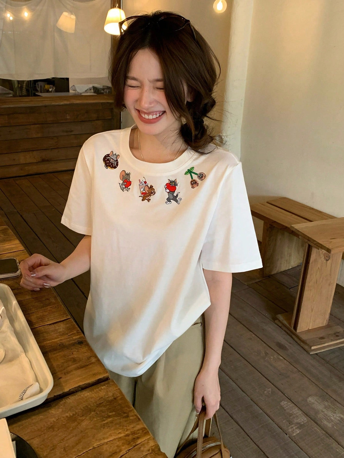 TOM AND JERRY X DAZY Women's Casual Cartoon Print Round Neck Short Sleeve T-Shirt, Summer Graphic Tee Cute Top