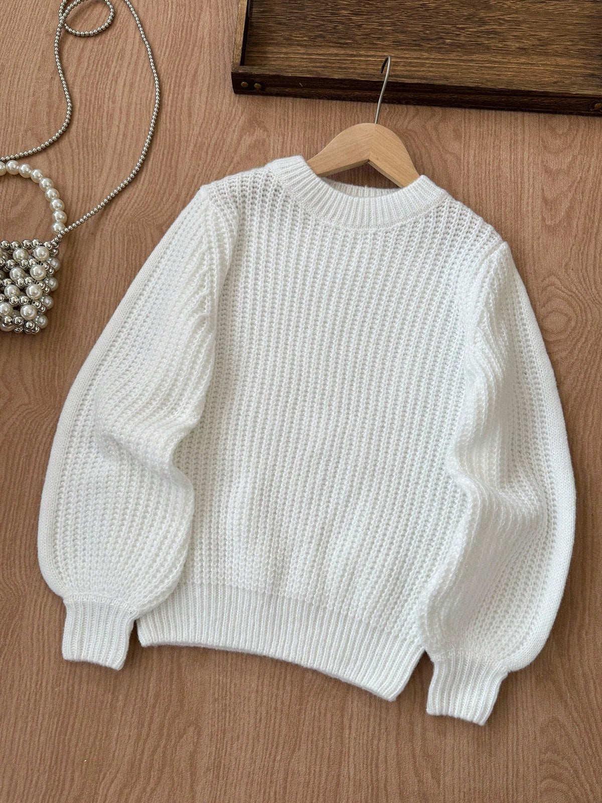 Tween Girl Casual Solid White Color Round Neck Long Sleeve Knitted Sweater, Autumn/Winter, Chic Insulation Knit For Tween Girl Textured Sweaters Knitwear