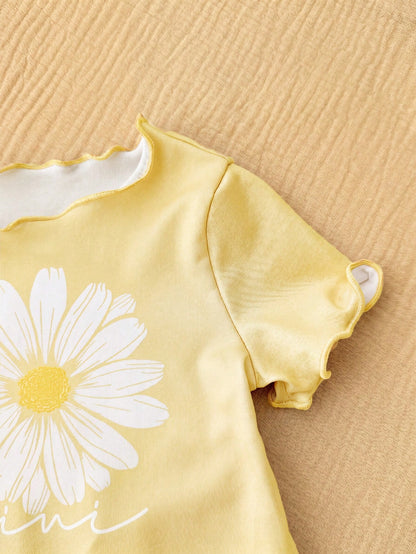 Two Pieces Set Of Newborn Baby Girl Daisy Print T-Shirts And Shorts, Perfect For Summer.