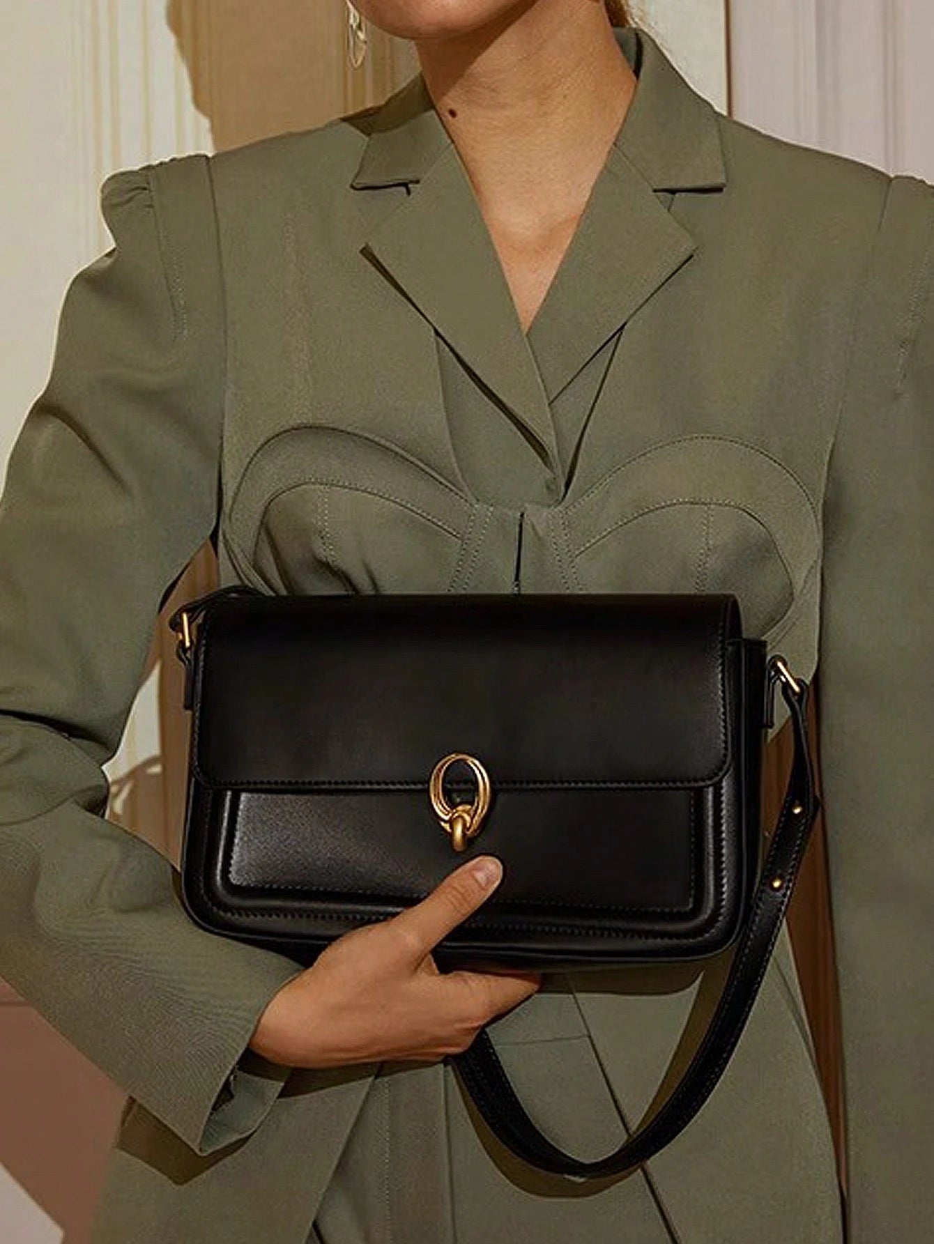 Vintage Luxury Women's Handbag, Autumn & Winter New Arrival, Versatile Square Shape, High-End Texture, Niche Shoulder & Crossbody Bag, Retro Inspired Vintage Bag For Women, Vintage