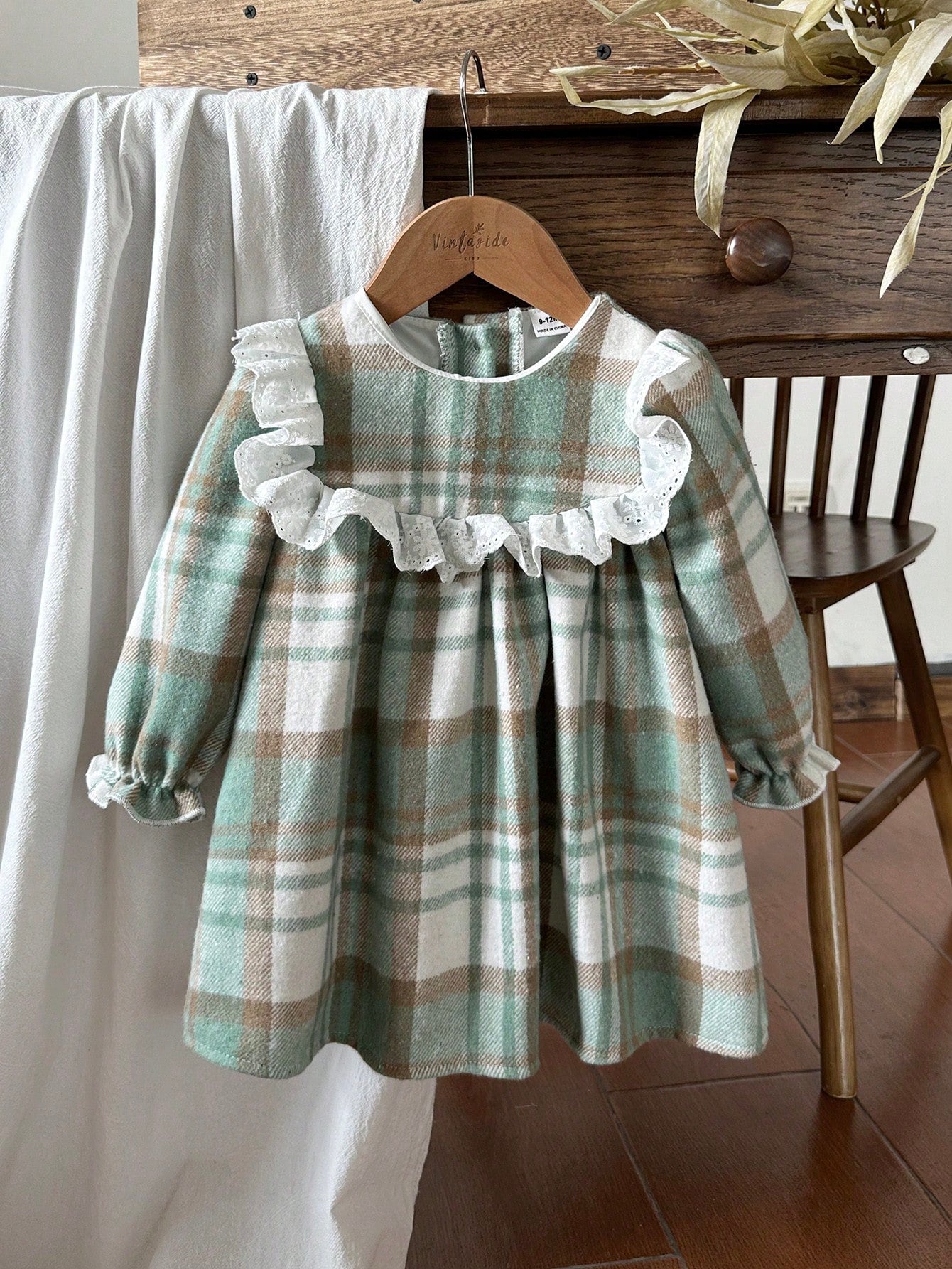 Vintaside Kids Baby Girl Red And White Plaid Woolen Fabric Thickened Soft Dress,Modest Matching Family Outfit For Autumn,Countryside Style,Fashion,Cute,Elegant
