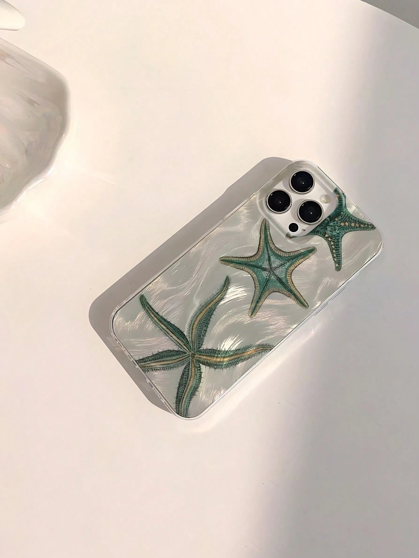 WeiMi Shockproof Ocean Elements Fashion Phone Case Green Starfish Pearlescent 1 Pc Shiny Waterproof Shockproof Anti-Slip Soft Phone Case Compatible With Iphone 16/16 Pro/16 Pro Max/16 Plus Anti-Fall S