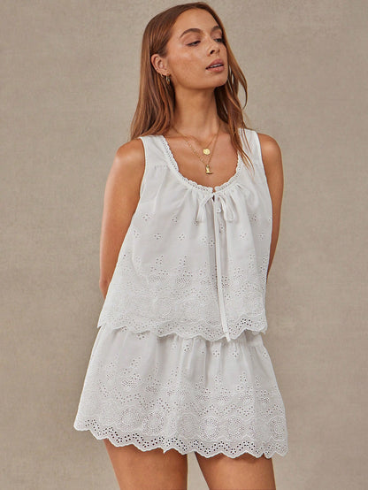 WESTFADE Floral Eyelet A Line Scalloped Mini White Skirt, Country Style, Summer, Beach, 4th Of July
