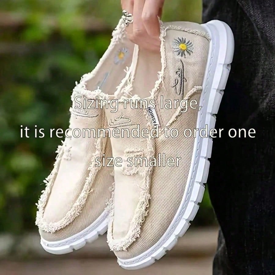 Women Daisy Embroidery Slip On Canvas Loafers, Lightweight Soft Comfort Walking Shoes, Daily Shopping Outdoor Travel Summer Holiday Casual Footwear