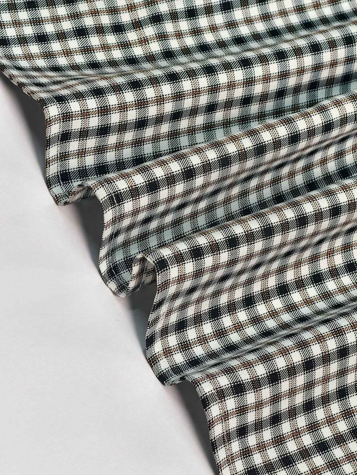 Women Plus-Size Retro Plaid Short-Sleeved Shirt With Polo Collar,Loose Casual Black And White 90s Style,Autumn School Back-To-School Comfortable Top