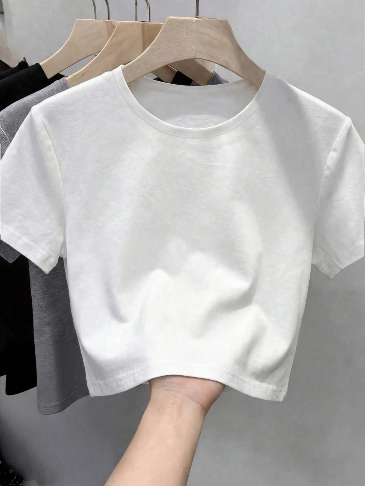 Women's Casual Round Neck Short Sleeve T-Shirt, Suitable For Spring/Autumn/Summer, Perfect For Valentine's Day/Back To School Season, Ideal For Women's Tops, Holiday Outfits, Vacation Wear, Office Att