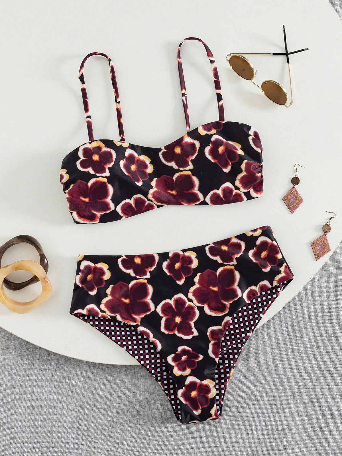 Women's Cute Spring/Summer Vacation Print Flat Chest Spaghetti Strap Bikini Two Pieces Set With High-Waist Swim Bottoms Beach, Vacationcore