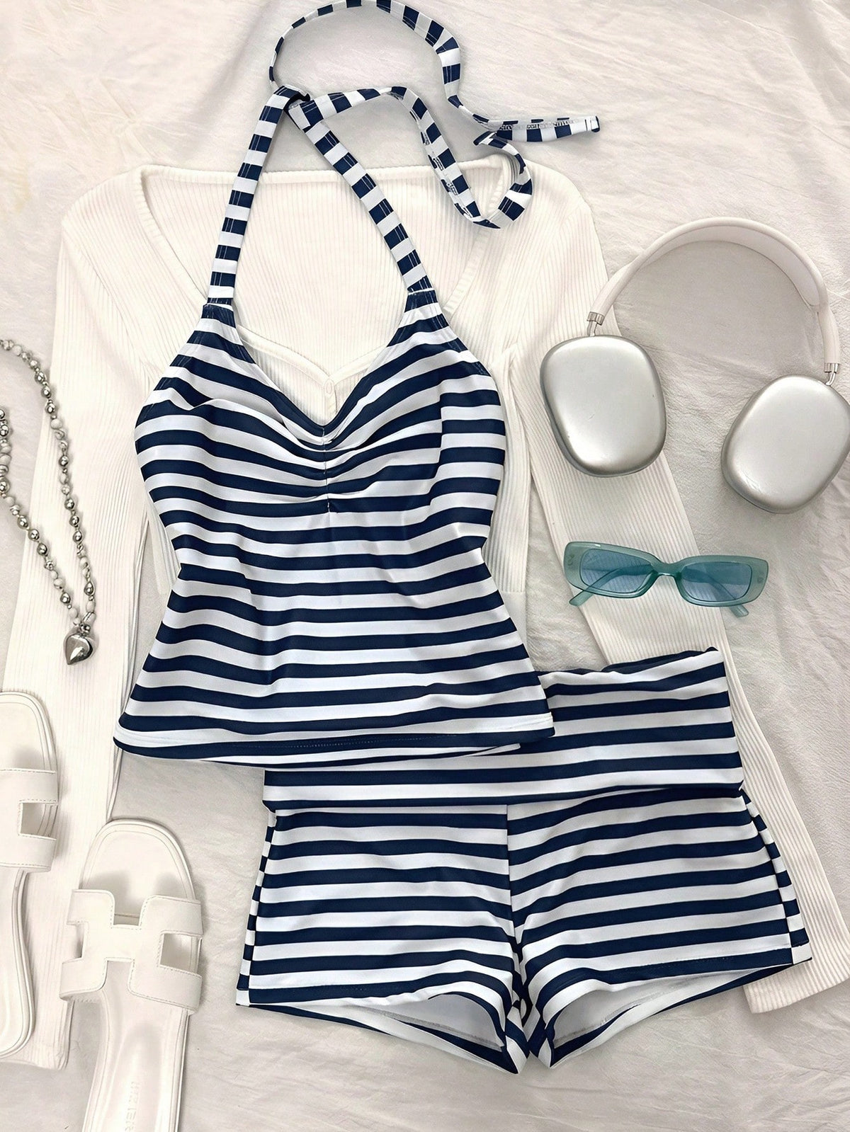 Women's Two-Piece Swimsuit, Elegant Striped Print Short Swim Top With Shorts, Suitable For Vacation, Beach, Swimming, Back To School And Other Occasions, Suitable For Autumn/Winter And Spring/Summer S