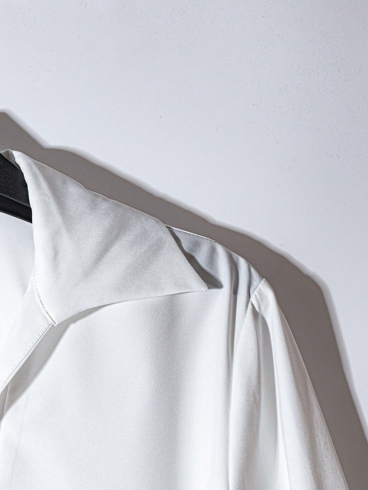 Women's White Long Sleeve Cinched Waist Scarf Blouse, Elegant For Commuting And Outings, Spring/Summer