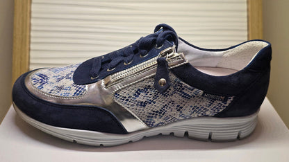 Women's Sample #1209- MISMATCHED SIZES (Left-7.5, Right-7)