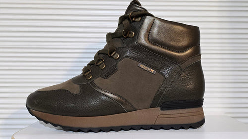 Womens Sample #2381