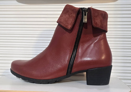 Womens Sample #38