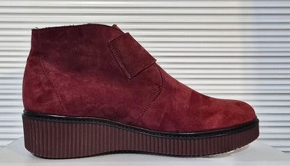 Womens Sample #69