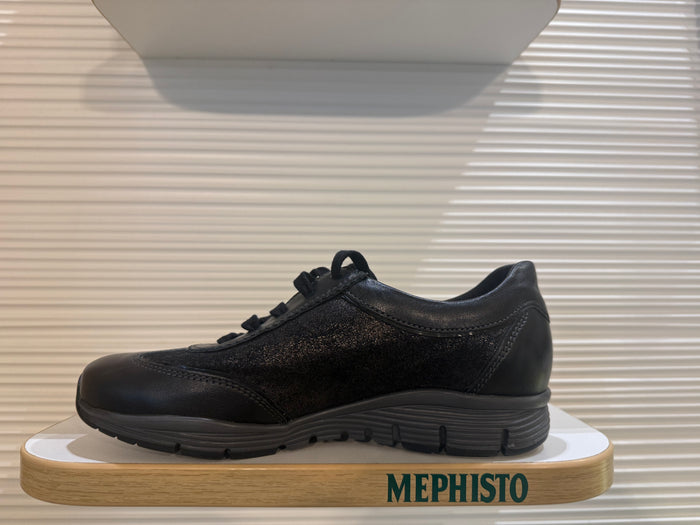 Women's Sample 8221 Yael (size 6)